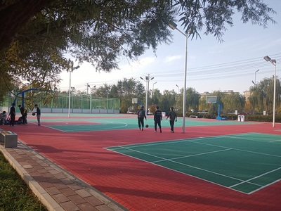 月牙湖景區新設綜合健身游樂場 打造健康休閑新地標